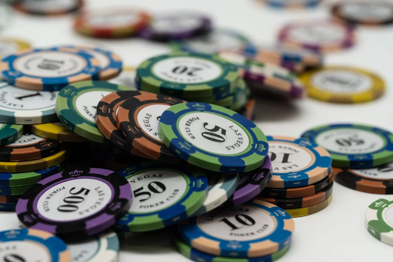 qh88. com — Jackpot — cơ chế tích lũy và giới hạn cần nắm